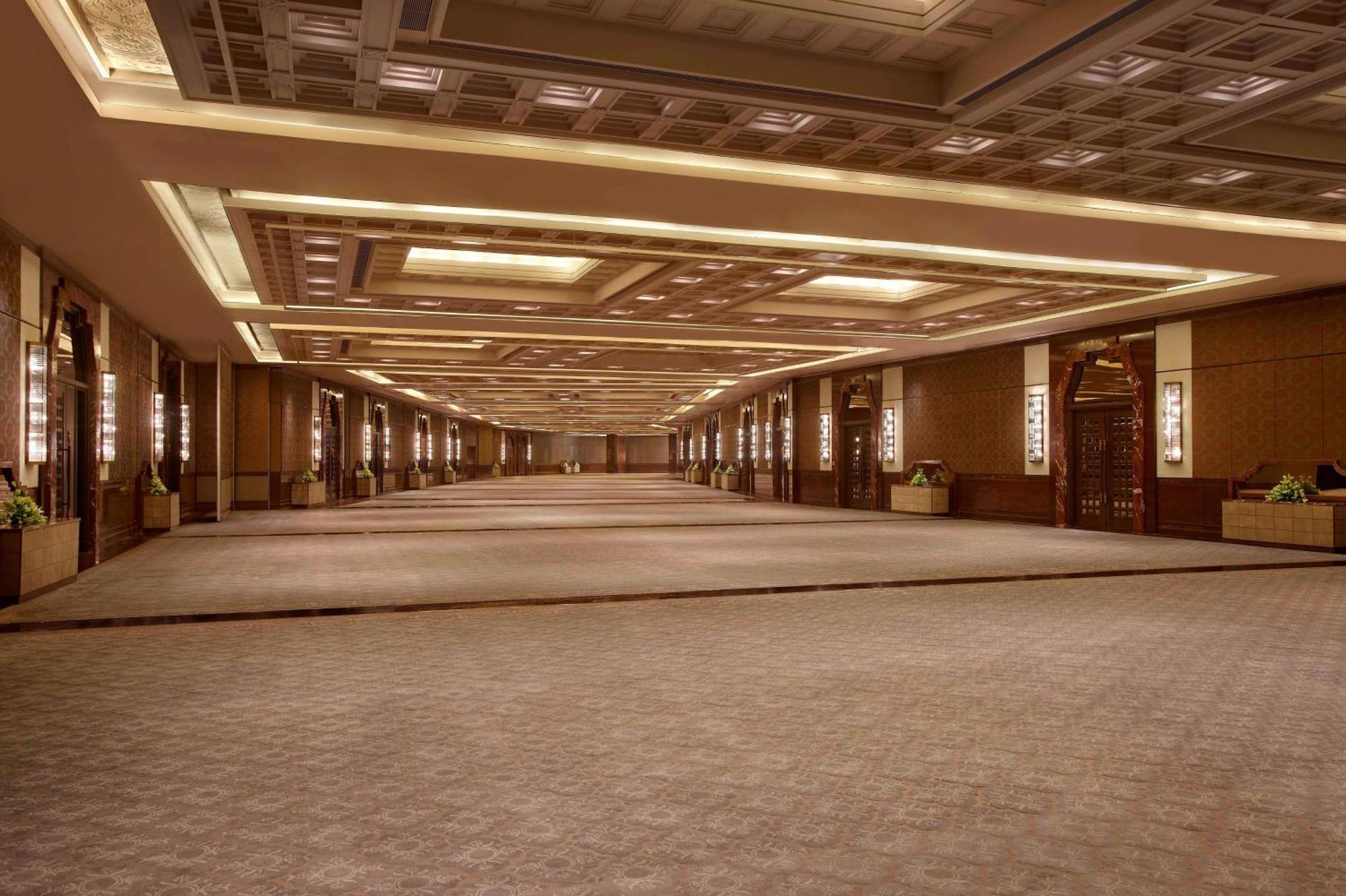 Itc Grand Chola, A Luxury Collection Hotel, Ченнаї Екстер'єр фото The Grand Ballroom