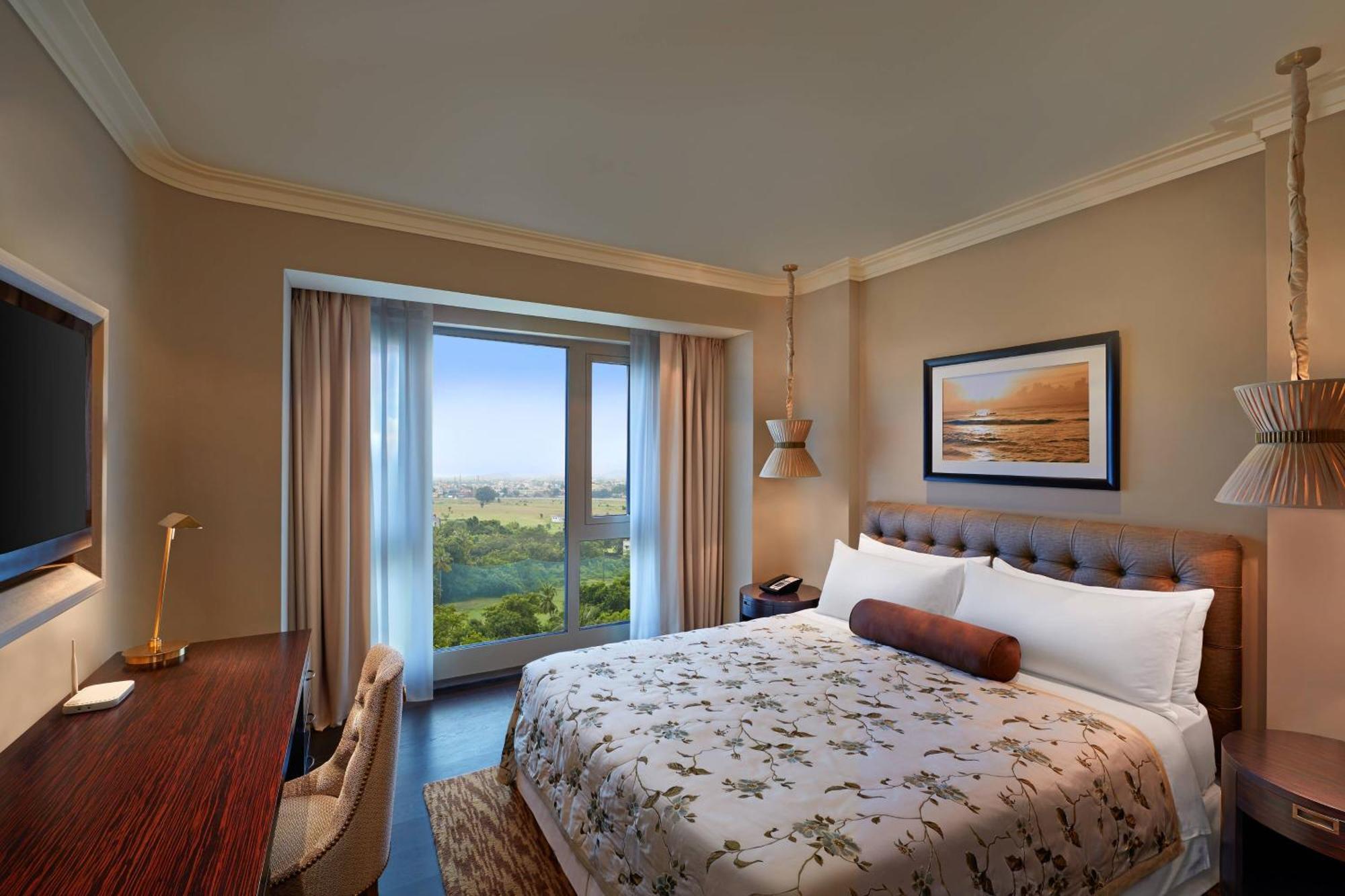 Itc Grand Chola, A Luxury Collection Hotel, Ченнаї Екстер'єр фото A bedroom at the Ritz-Carlton, Laguna Niguel