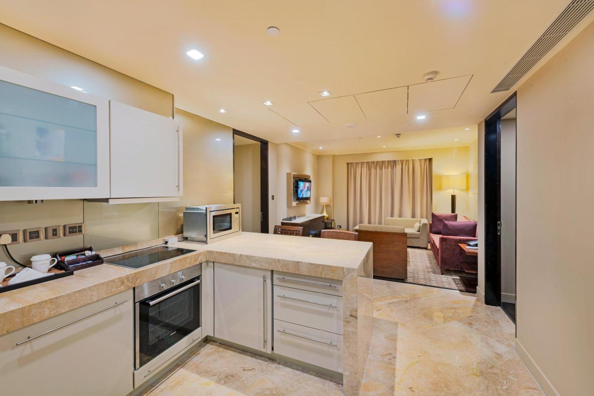 Itc Grand Chola, A Luxury Collection Hotel, Ченнаї Екстер'єр фото A typical apartment at The Park
