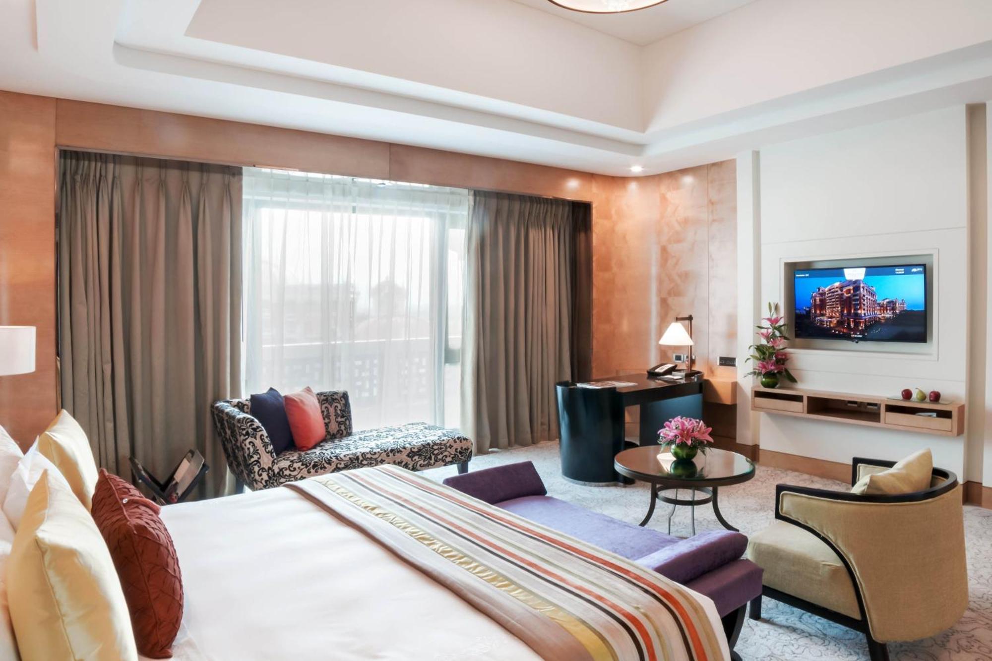 Itc Grand Chola, A Luxury Collection Hotel, Ченнаї Екстер'єр фото A suite at the hotel