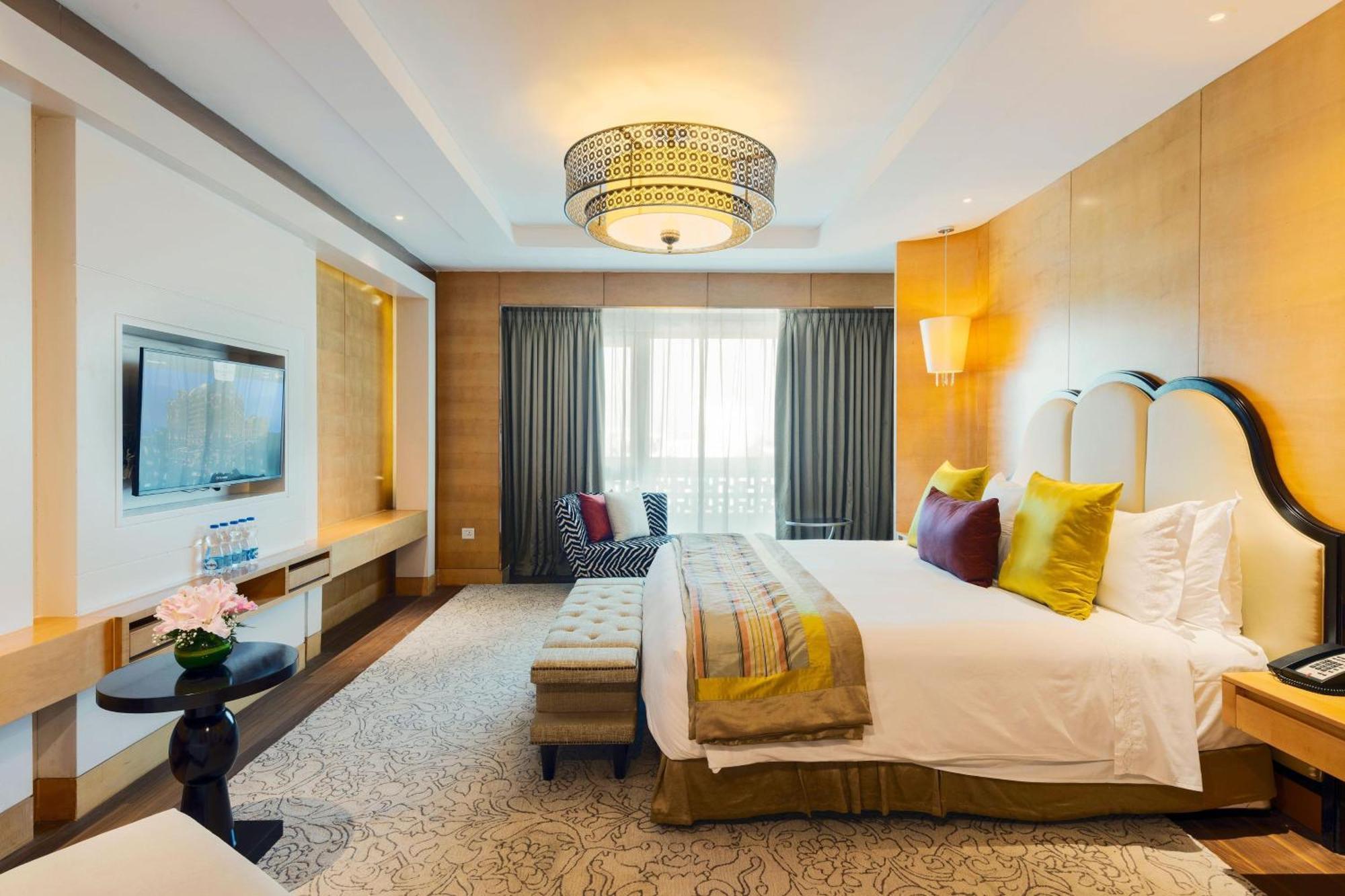 Itc Grand Chola, A Luxury Collection Hotel, Ченнаї Екстер'єр фото A bedroom at the hotel